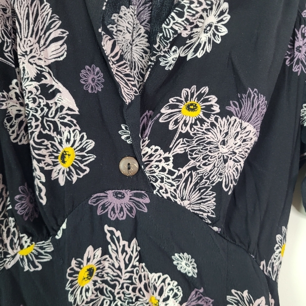 Free People Floral Black and Purple Women's Dress Sz Medium - Picture 2 of 5